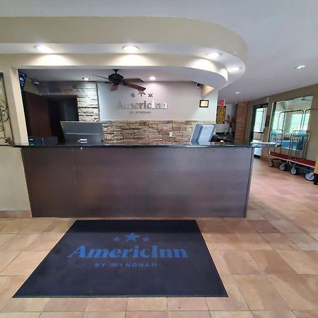 Americinn And Suites By Wyndham Delafield-Waukesha-Milwaukee מראה חיצוני תמונה